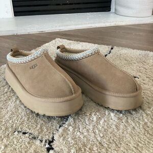 Tazz Platform Slippers UGG - Sand color